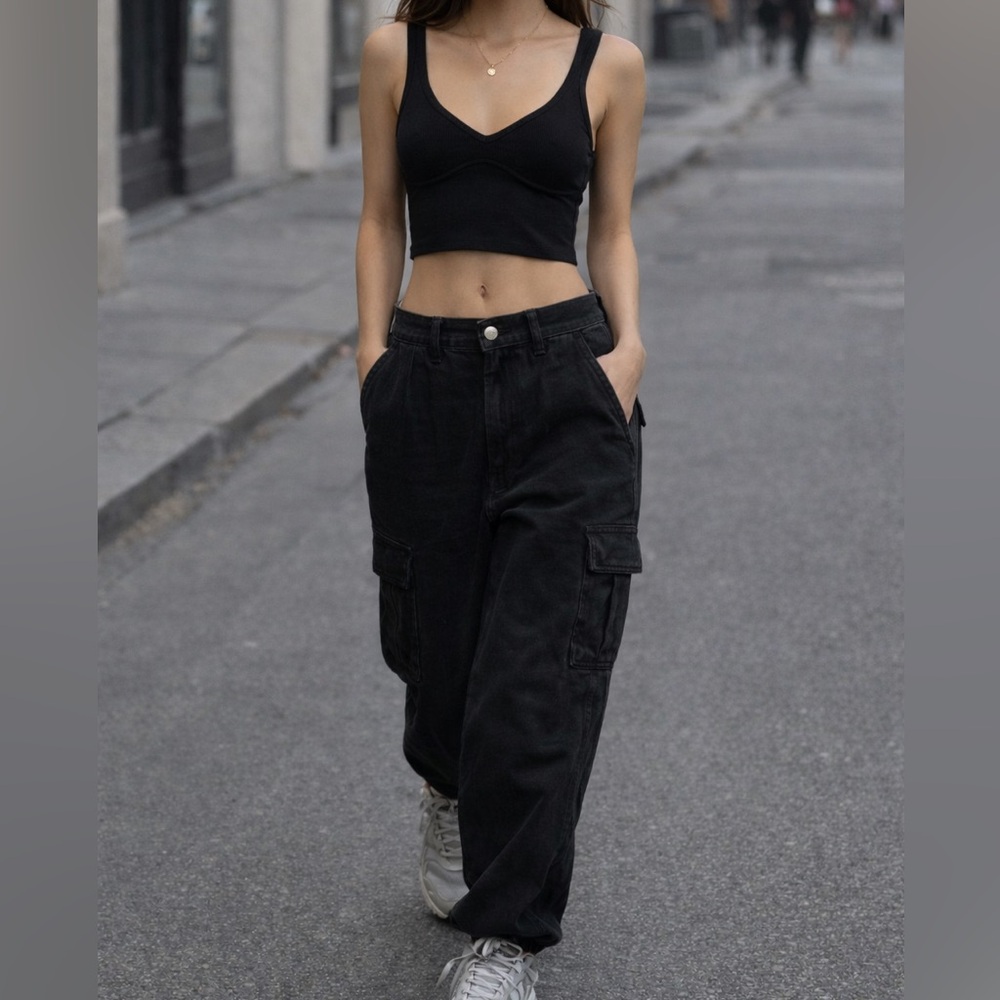 Joah Brown Black Crop Tank Top